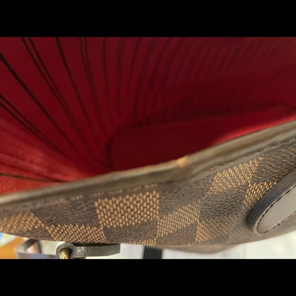 Louis Vuitton Neverfull MM tote - Picture 7 of 8